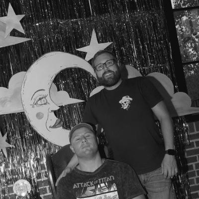 guests at photo station