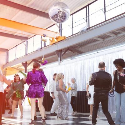people dancing