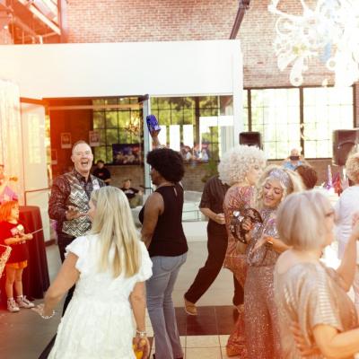 people dancing